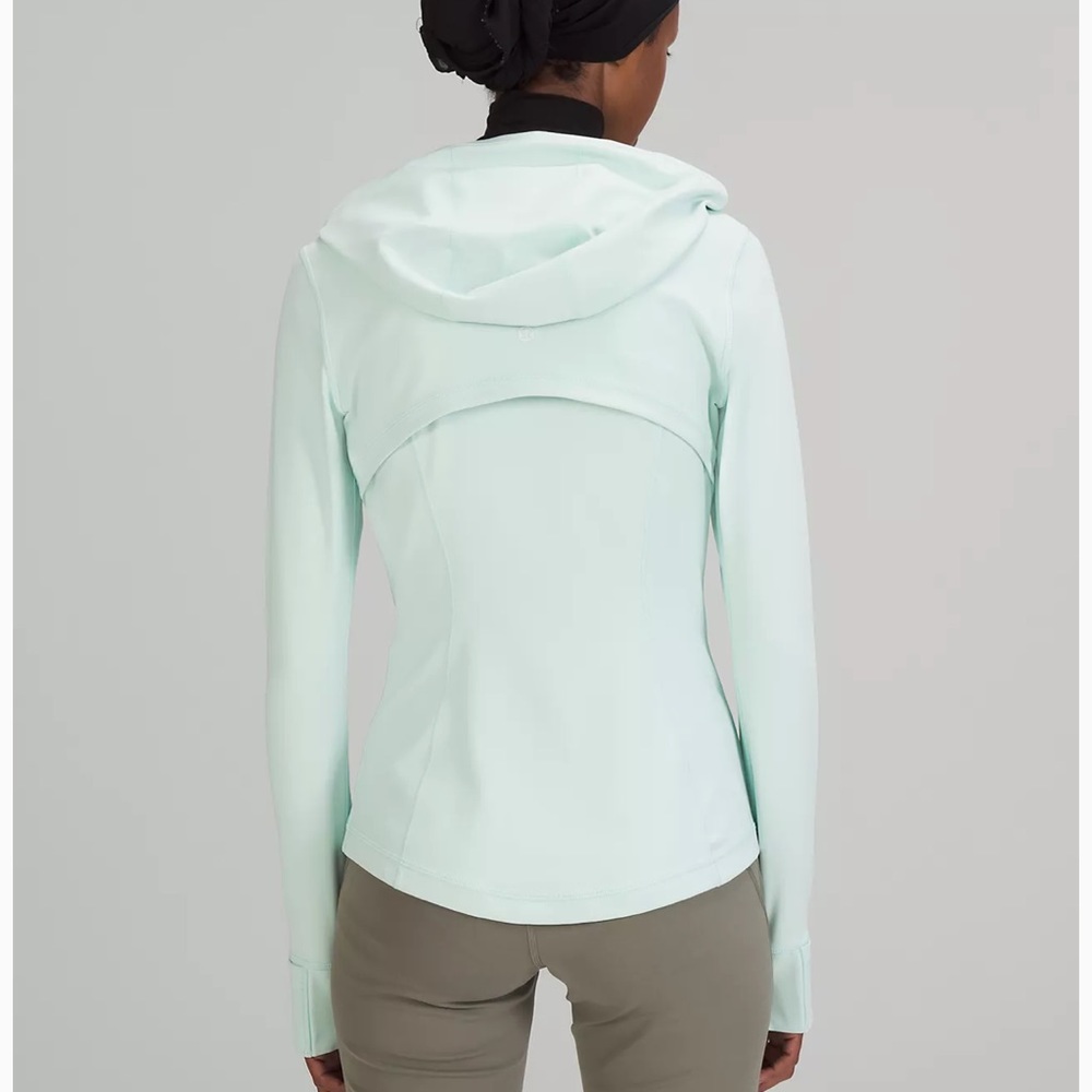 Hooded Define Jacket
Nulu - Picture 4 of 7
